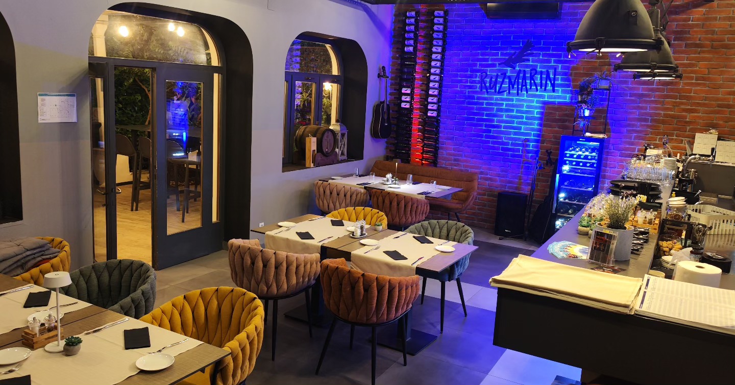 Interior of Restaurant Ruzmarin in Srebreno